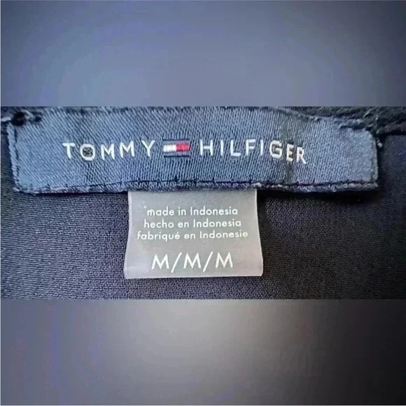 TOMMY HILFIGER Women's Classic Long Sleeve Ruffle Front Blouse Blouse - Midnight - Picture 9 of 11